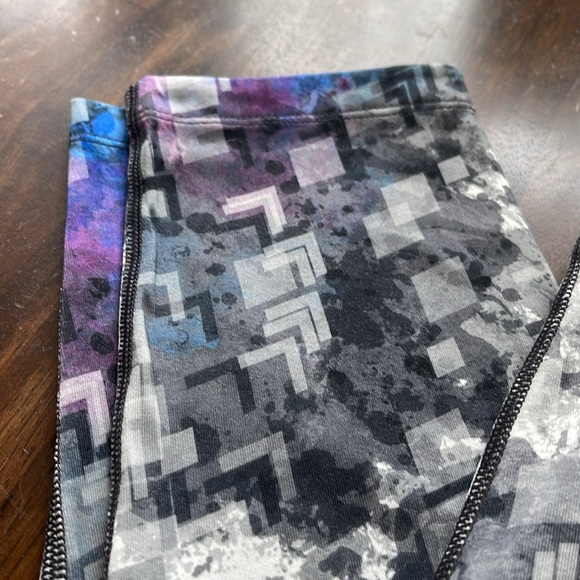 Layer 8 Performance Qwick Dry Women’s Active Leggings - Picture 7 of 7